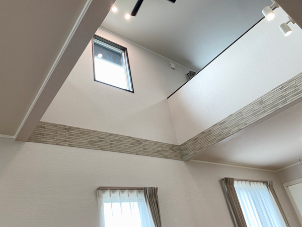 スキップフロア薪ストーブ住宅 (T様邸)セレーノホーム施工実績