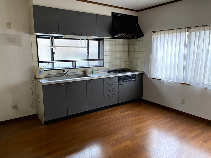 キッチン入替えセレーノホーム リフォーム事例ビフォー