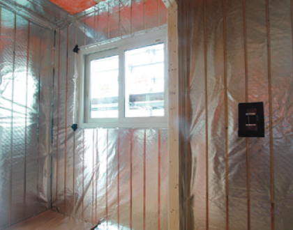 高気密（アルミ蒸着機密フィルム張り）